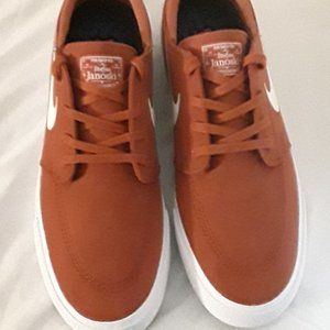 MEN'S NIKE SB ZOOM JANOSKI CANVAS /SIZE 11.